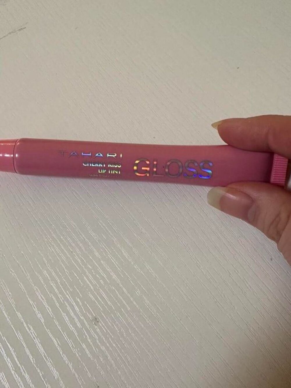 Tahari Cherry kiss lip tint gloss